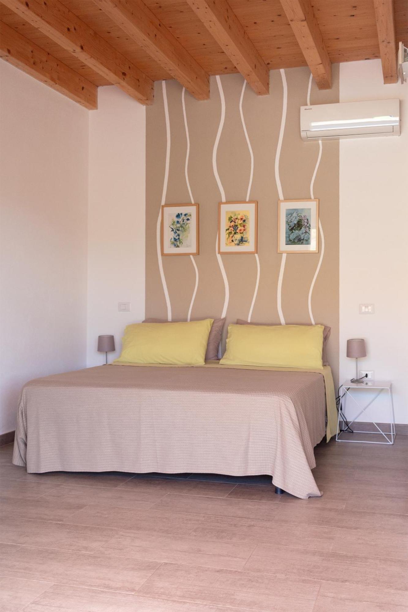 Sa Guardia De Ferricci Bed & Breakfast Solanas  Luaran gambar