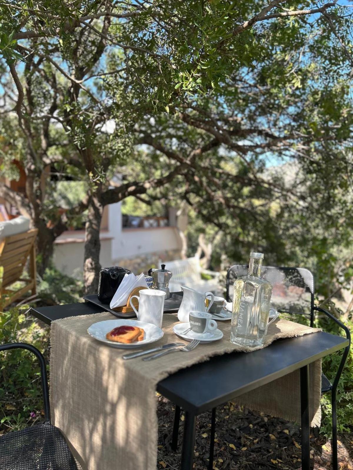 Sa Guardia De Ferricci Bed & Breakfast Solanas  Luaran gambar